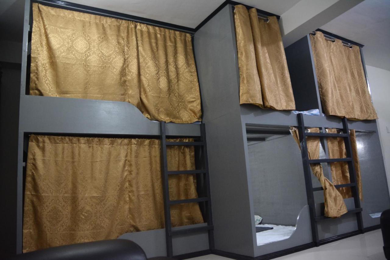 Sleepadz - Capsule Beds Dormitel In Magsaysay Ave Naga Ξενοδοχείο Εξωτερικό φωτογραφία